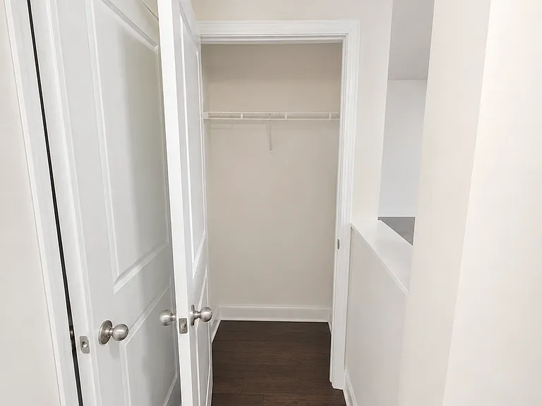 141 Rivermill Pl — Photo 10
