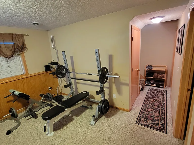 20009 Heritage Dr — Photo 18