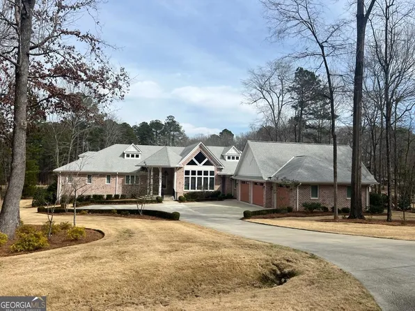 212 Creekwood Ct, Sandersville, GA 31082