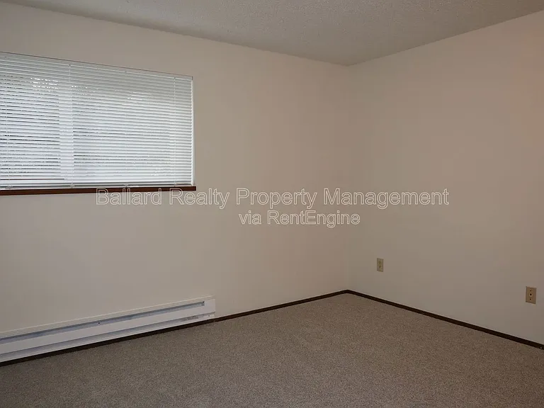 1742 NW 58th St #100 — Photo 12