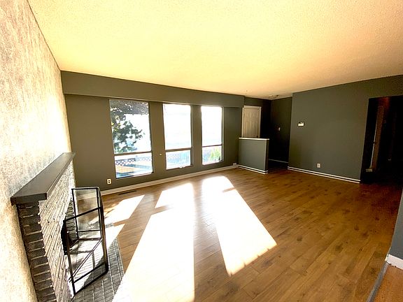 3rd image of 2610 10th Ave #A