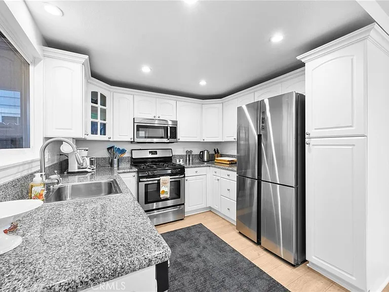 602 Marguerite Ave — Photo 12