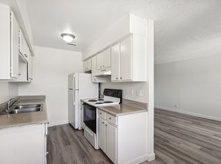 Pine Village, Las Vegas, NV 89102