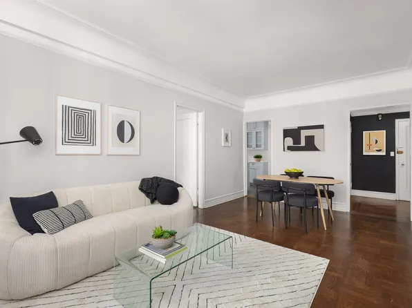 221 West 82nd Street image 2 of 7