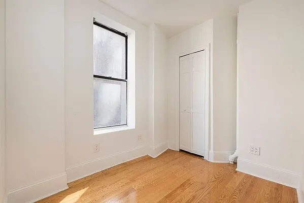 Rented by Bold Marketing | media 7