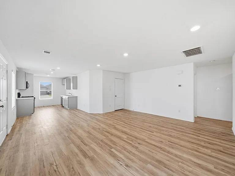26726 Wilderye Cove Ln — Photo 3