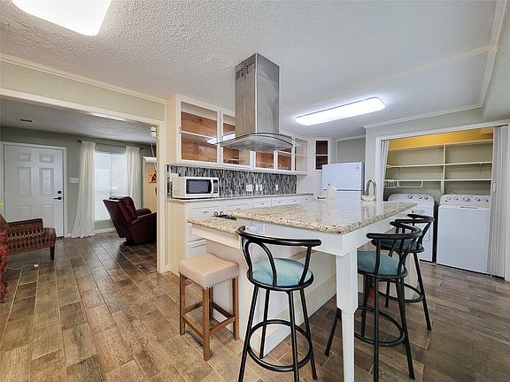 5th image of 781 Country Place Dr APT 1047