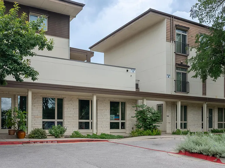 6700 Menchaca Rd #22 — Photo 20