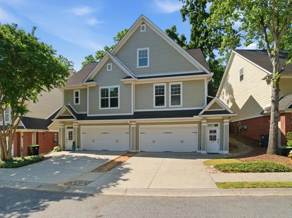 15 Edge Ct, Greenville, SC 29609