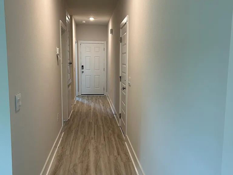 9889 Starling Dr — Photo 15