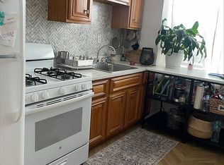 60-45 56th Rd #3L, Maspeth, NY 11378