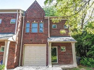 4625 Dabney Vigor Dr, Charlotte, NC 28209