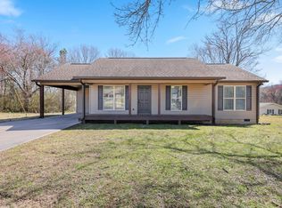 115 S Varnell Rd, Tunnel Hill, GA 30755