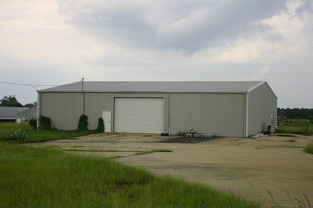 2nd image of 165 Dusty Ln
