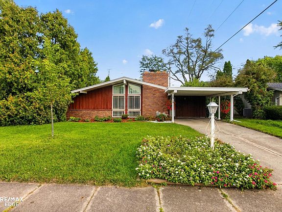 5th image of 1918 Windsor Ln