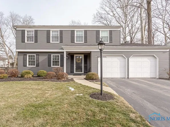 5456 Radcliffe Rd, Sylvania, OH 43560