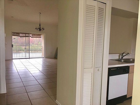 4th image of 13336 Fairway Glen Dr APT 203