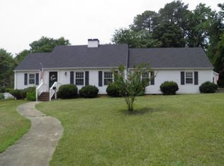 225 Walter Ave, Roanoke Rapids, NC 27870