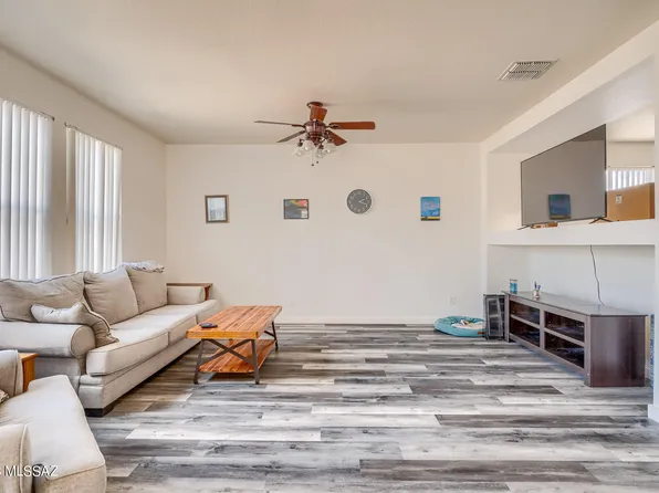 1351 S Burdock Dr, Tucson, AZ 85713