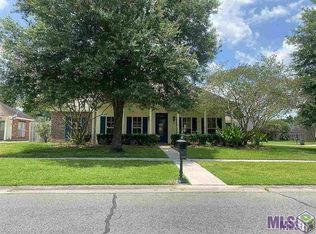 2437 Oakcliff Dr, Baton Rouge, LA 70810