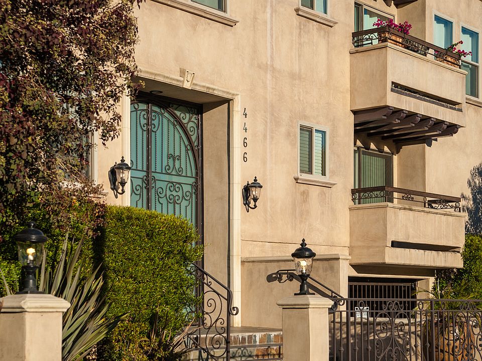 1st image of 4466 Coldwater Canyon Ave APT 204