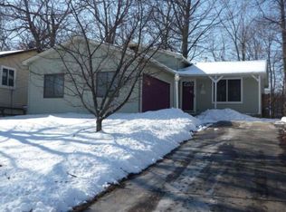 842 Woodingham Ave, Waterford, MI