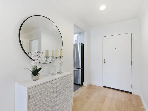840 Sea Spray Ln APT 112, Foster City, CA 94404