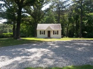 811 Ruthers Rd, North Chesterfield, VA 23235