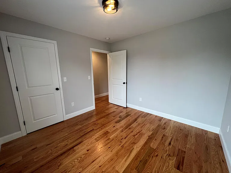 692 New Haven Ave #A — Photo 16