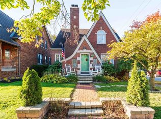 441 Manor St, Grosse Pointe Farms, MI 48236