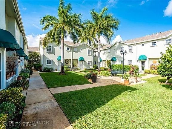 4th image of 221 Waterside Dr