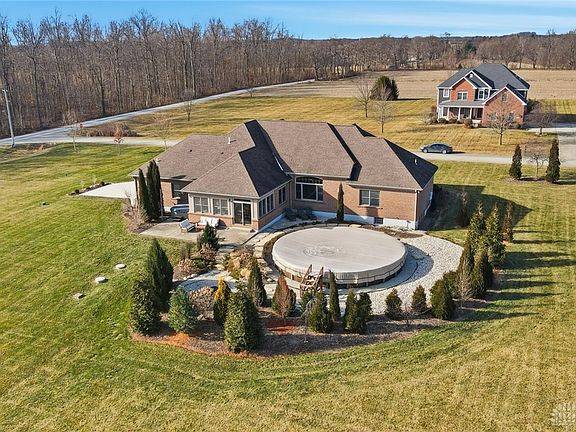 5th image of 9030 Getter Ln