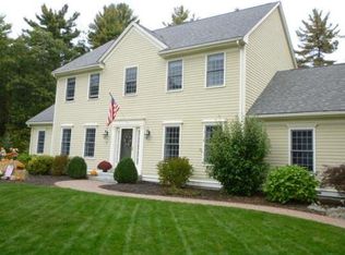 7 Pineau Ave, Groveland, MA 01834