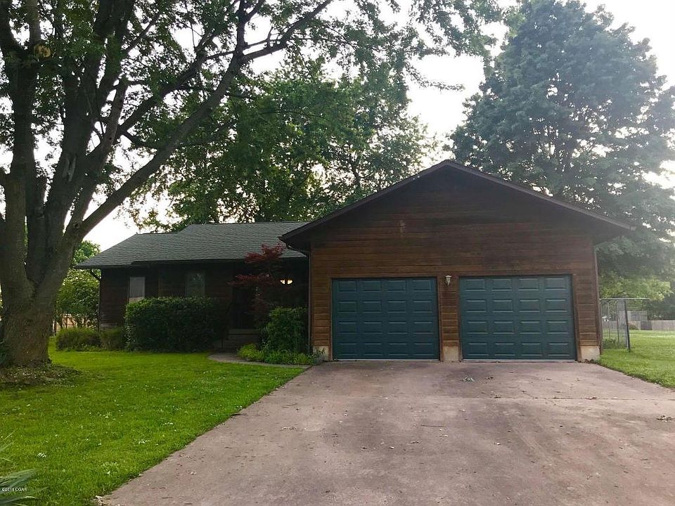 1st image of 1905 Lakeview Dr