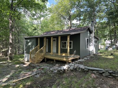 15 2nd Rd, Hawley, PA, 18428