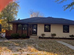 5828 Farley Ave, Kansas City, MO 64133
