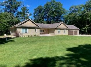 6222 Wolverine Trl, Gaylord, MI 49735