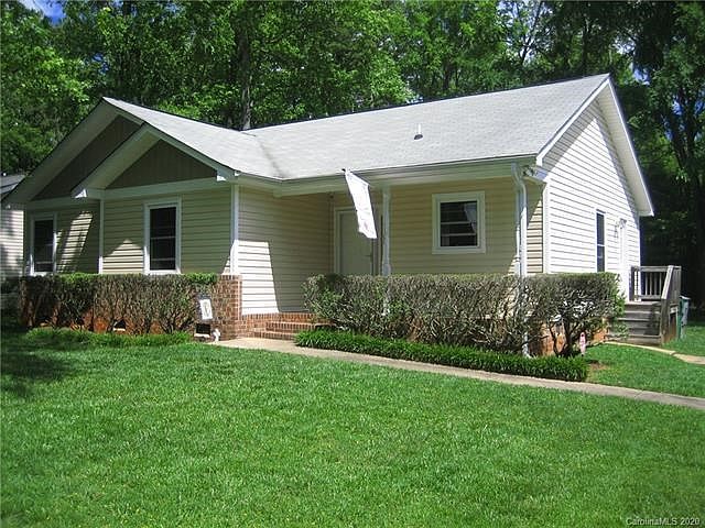 1st image of 5300 Walnut Grove Ln