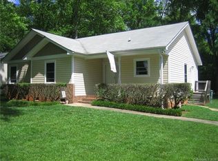 5300 Walnut Grove Ln, Charlotte, NC 28227