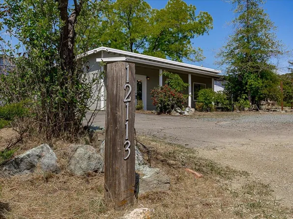 Griffin Way, Auburn, CA 95602