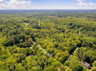 77 Bartlett Rd, Kittery Point, ME 03905