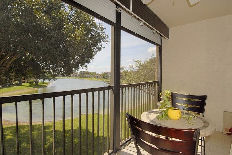 1st image of 5835 Coral Lake Dr
