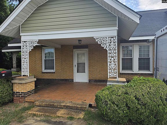 5th image of 718 Broad River Rd