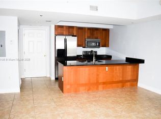 4100 Salzedo St APT 805, Coral Gables, FL 33146