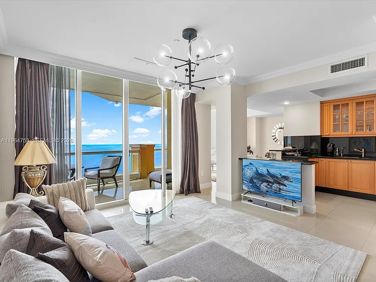 17875 Collins Ave #4405 — Photo 8