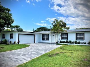 640 Java Rd, Cocoa Beach, FL 32931