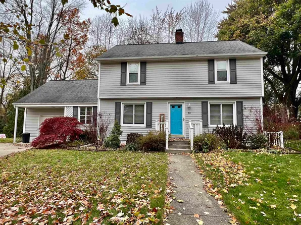 30 Brown Ct, Midland, MI 48640