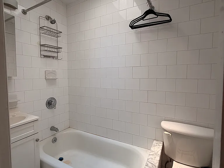 1473 1st Ave #3A — Photo 10