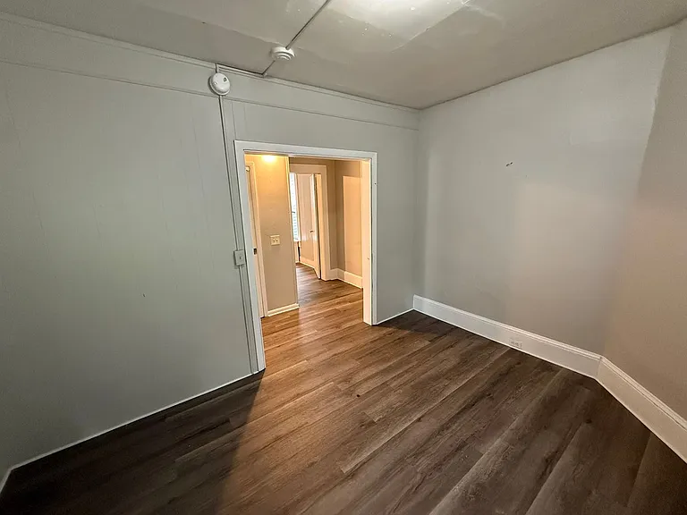 33-35 Emerson Street — Photo 18