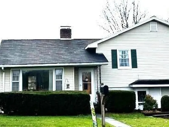 288 High School Rd, Montrose, PA 18801